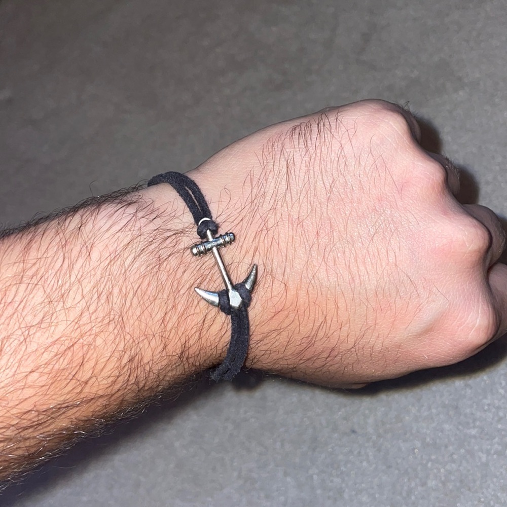 Brandy Melville leather and Anchor Bracelet